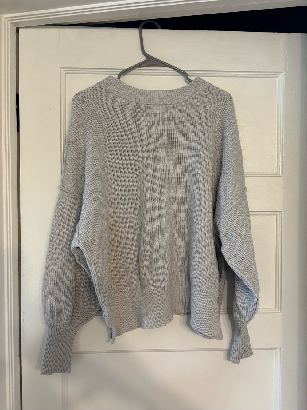 Aerie Oversized Gray Ribbed Women’s Sweater